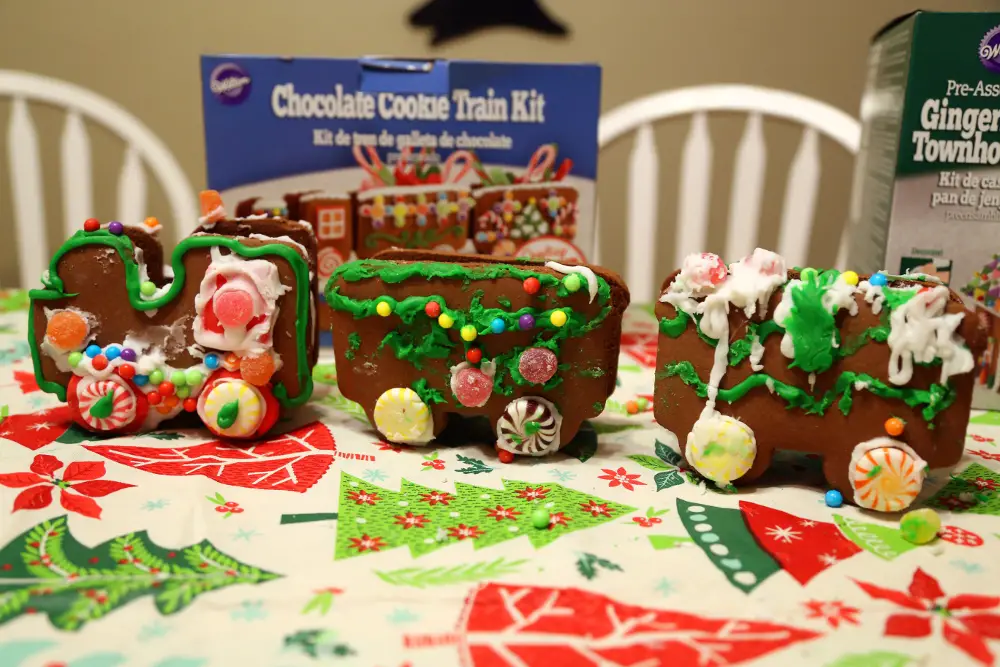 And here is the boys gingerbread train.